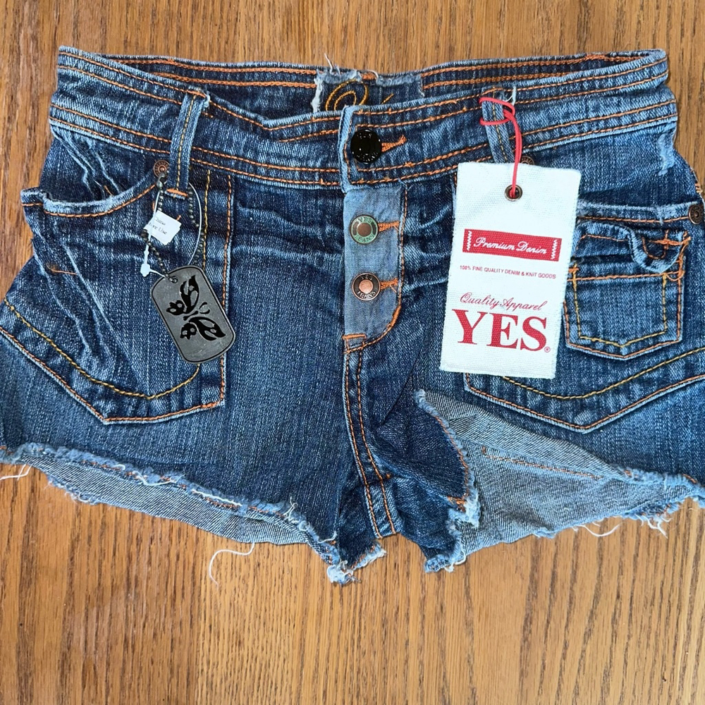 NWT Girl’s Size 10 YES Premium Denim Blue Jean Denim Shorts